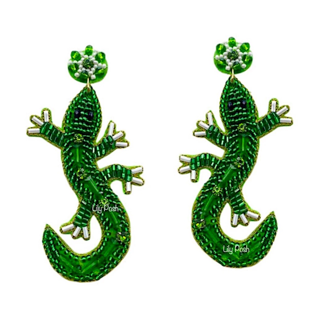 Hand Beaded Green Lizard Earring, Reptile, Lizard Earring